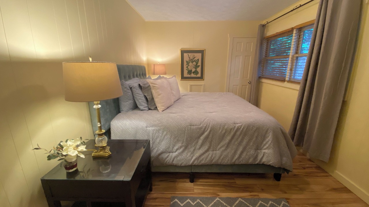 Photo of Bedroom in Maggie Valley
