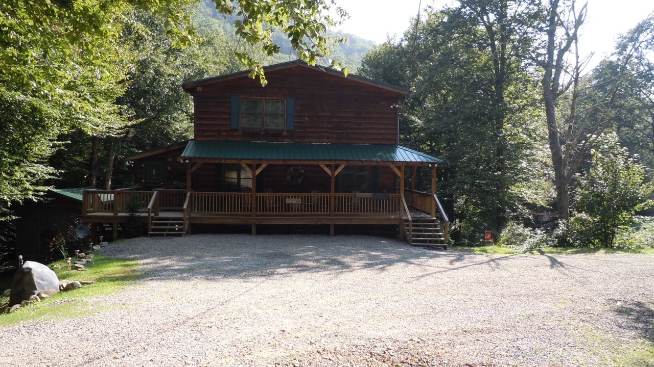 Photo of Others in Maggie Valley