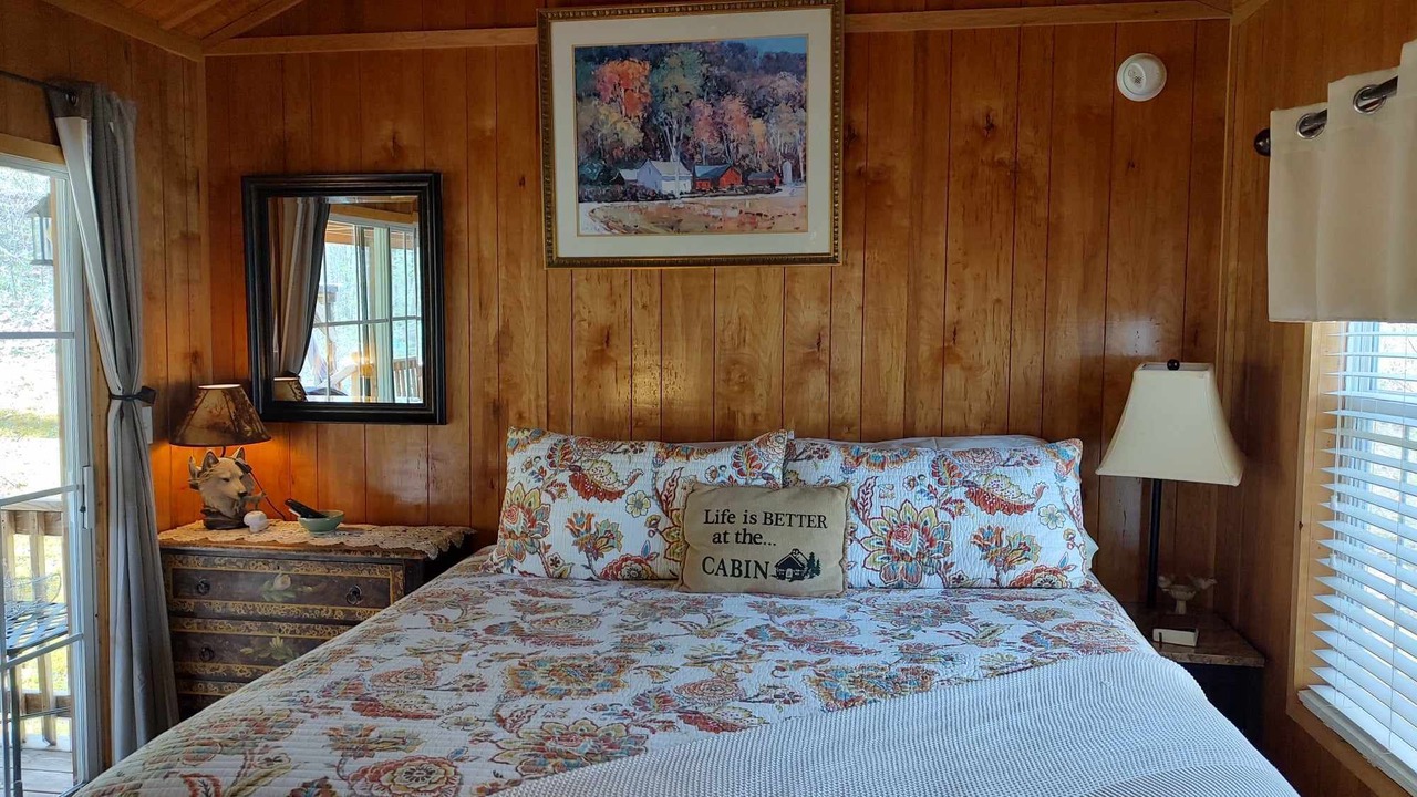 Photo of Bedroom in Waynesville