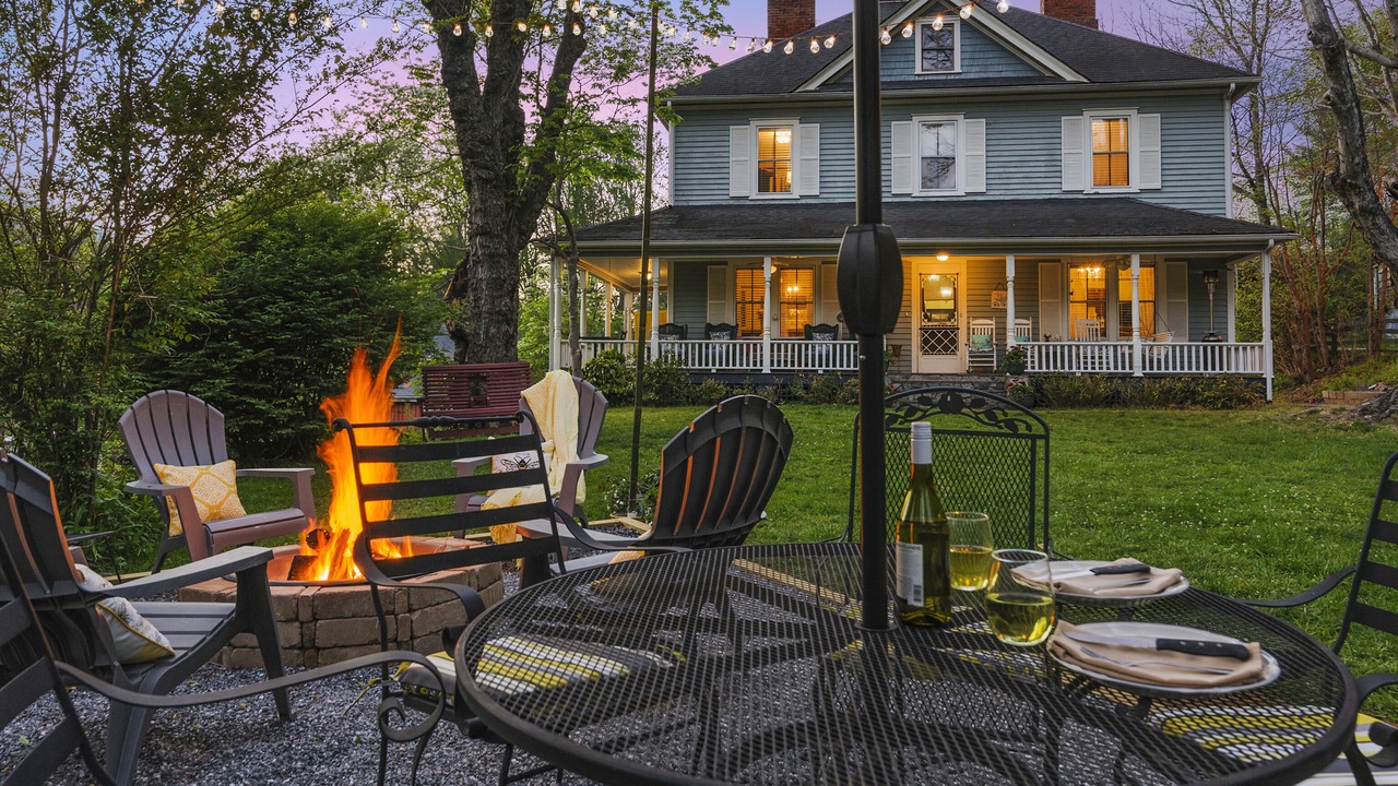 Photo of Outdoor in Waynesville