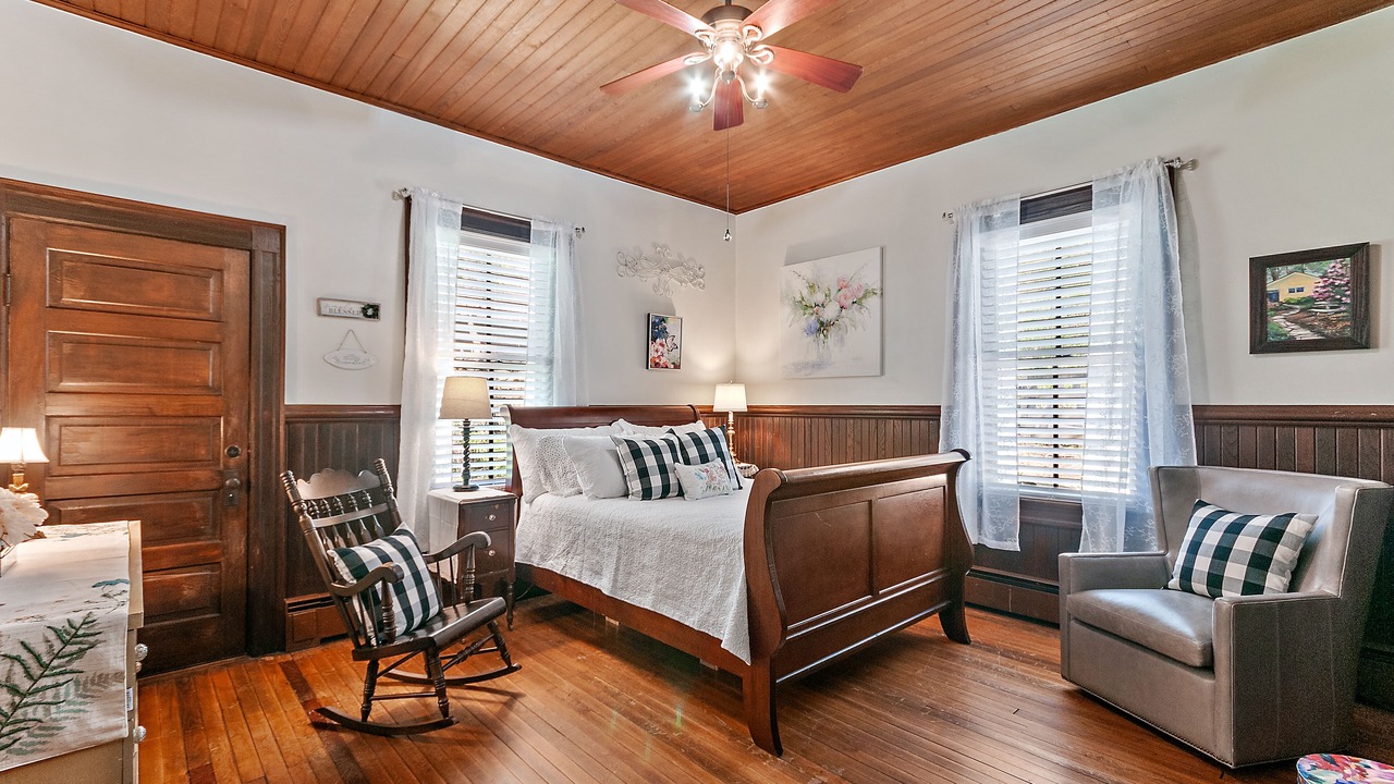 Photo of Bedroom in Waynesville