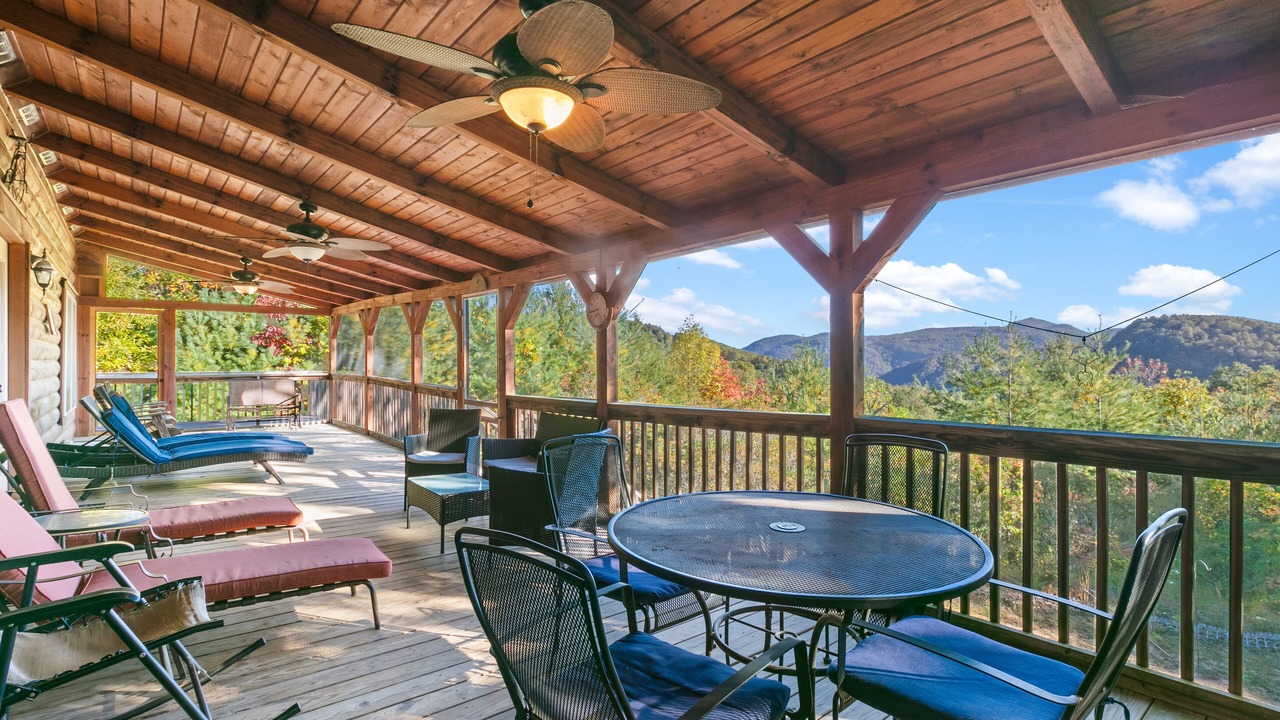 Photo of Outdoor in Hendersonville