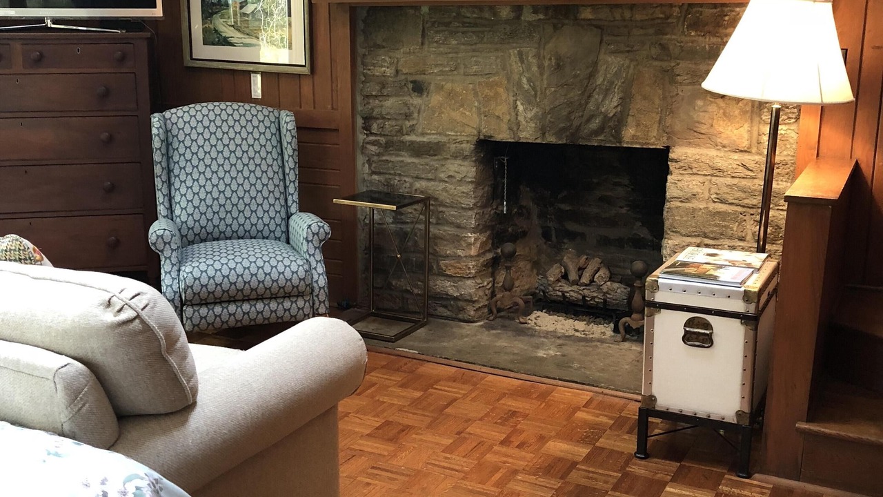 Photo of Livingroom in Lynn