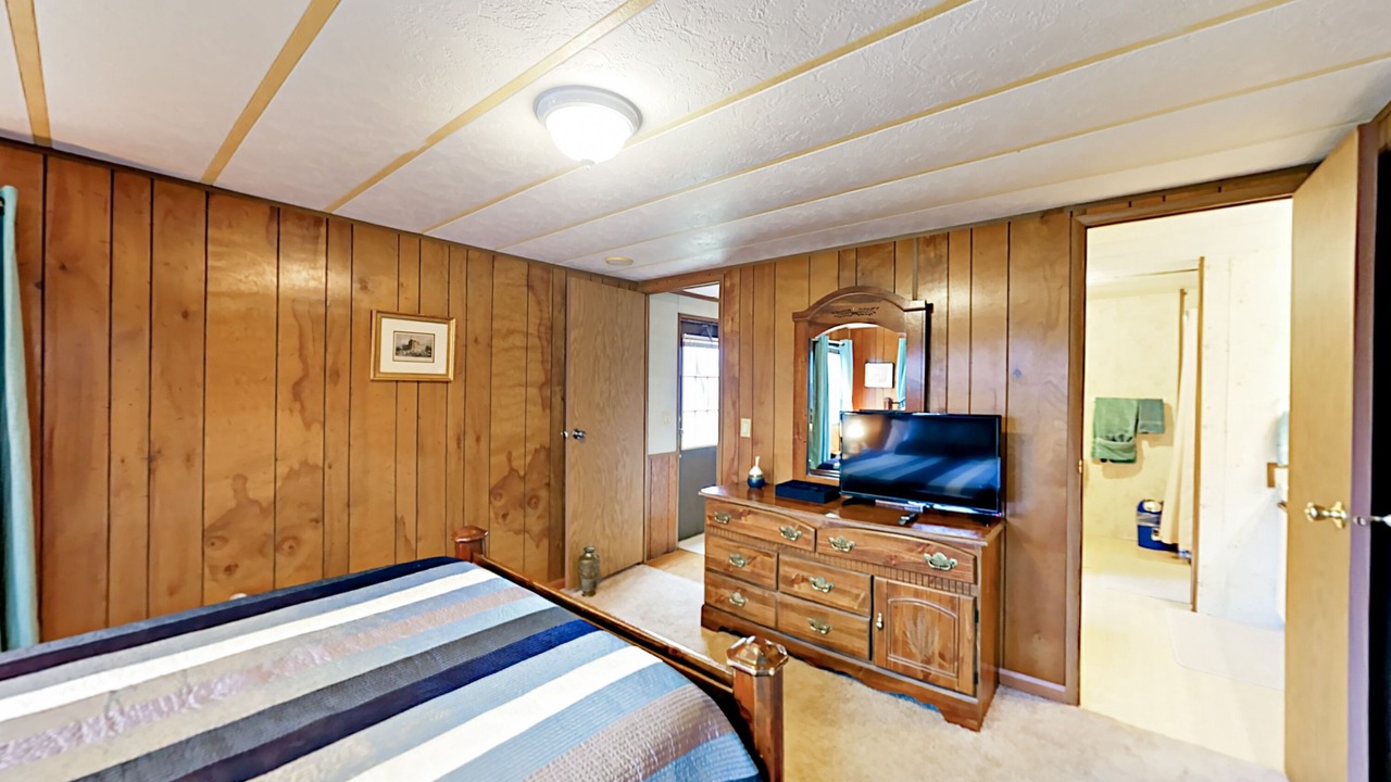 Photo of Bathroom in Weaverville