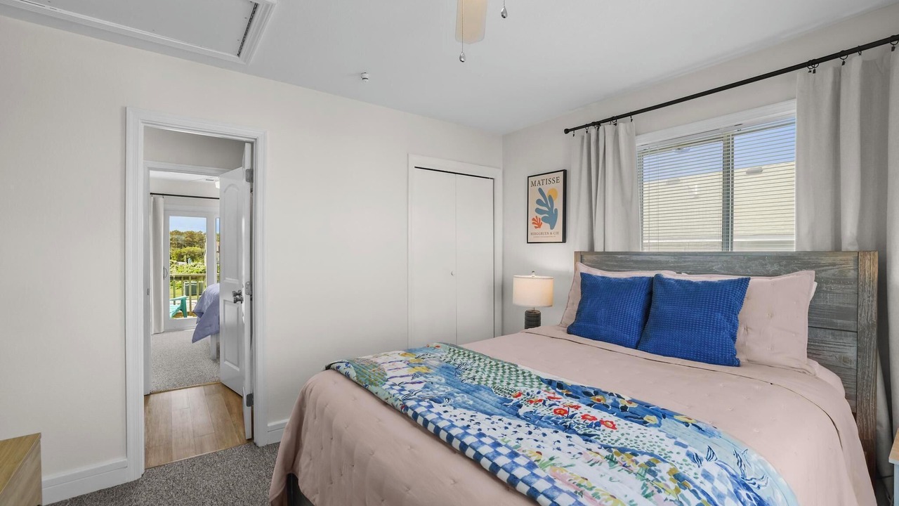 Photo of Bedroom in Kill Devil Hills
