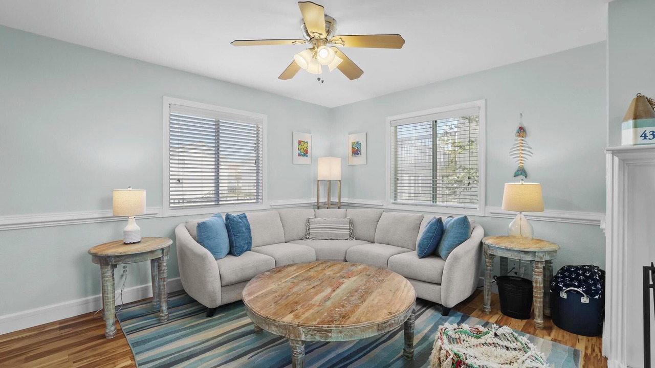 Photo of Livingroom in Kill Devil Hills