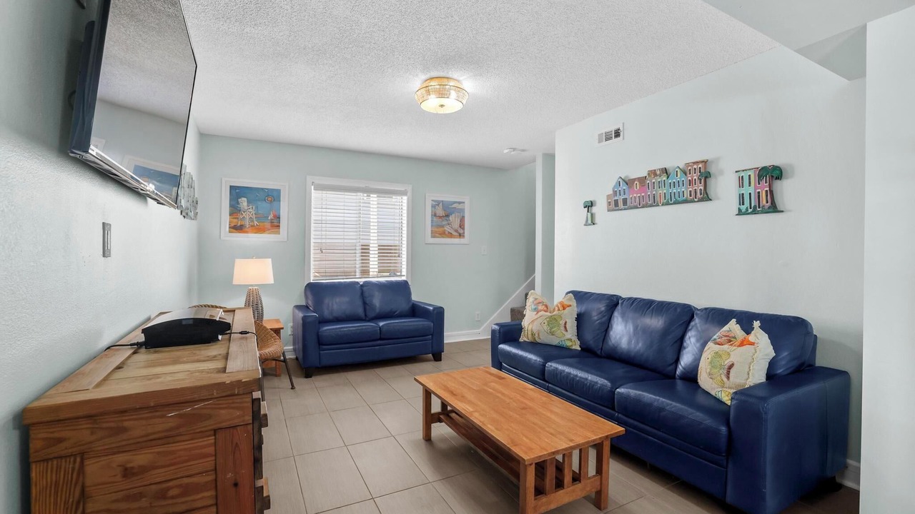Photo of Livingroom in Kill Devil Hills