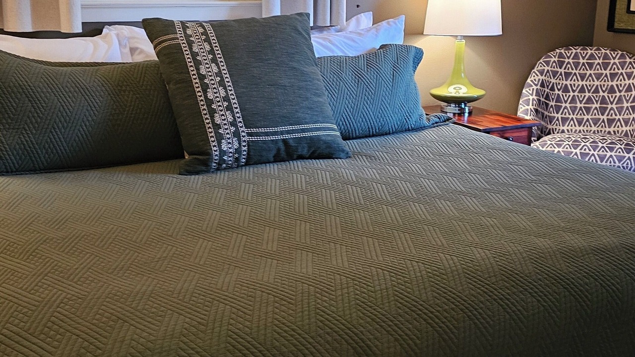 Photo of Bedroom in Fairview