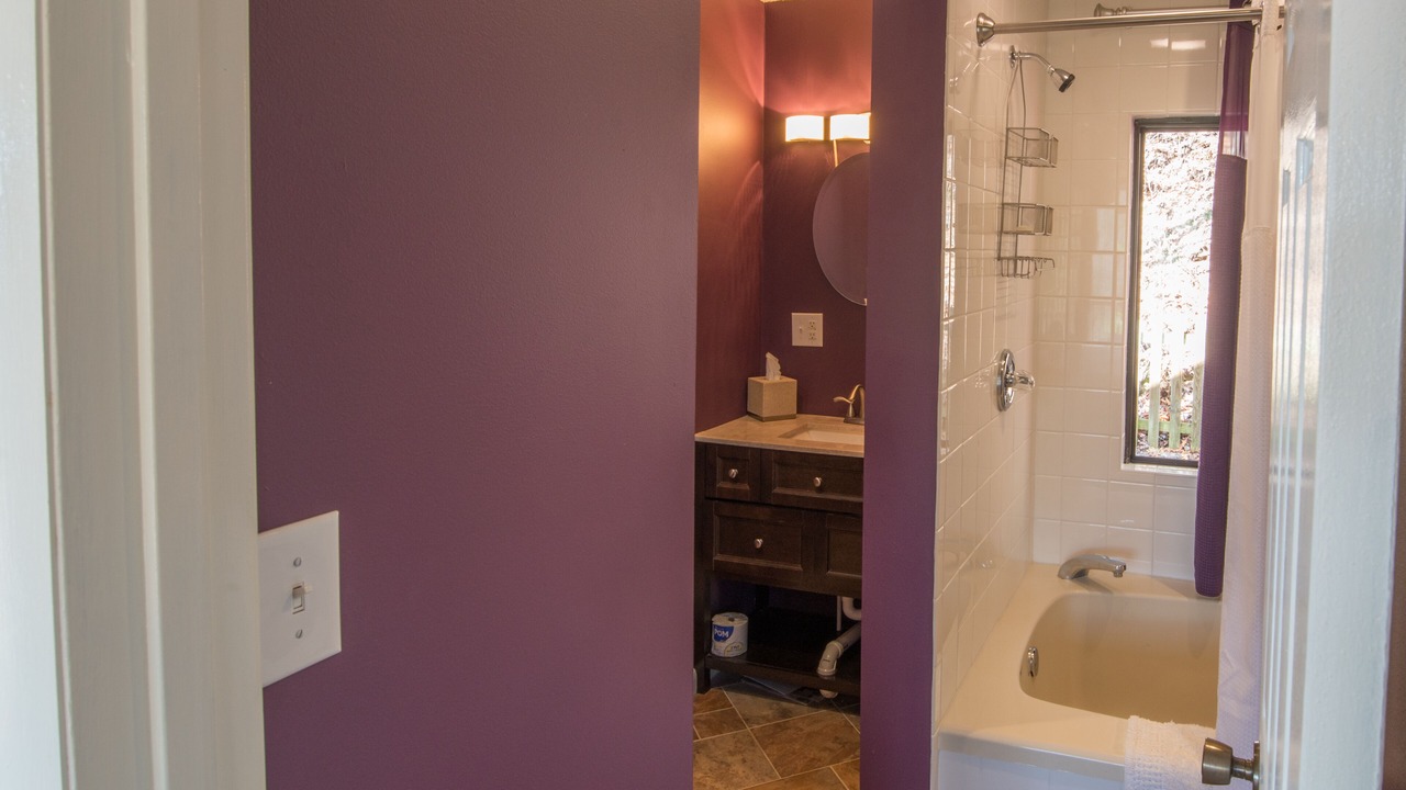 Photo of Bathroom in Fairview