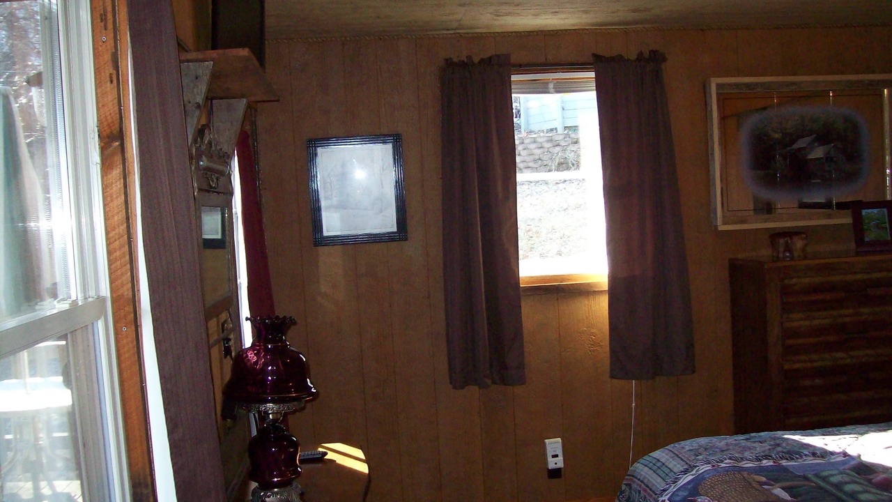 Photo of Bedroom in Skyland