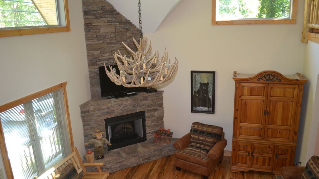 Photo of Livingroom in Chimney Rock
