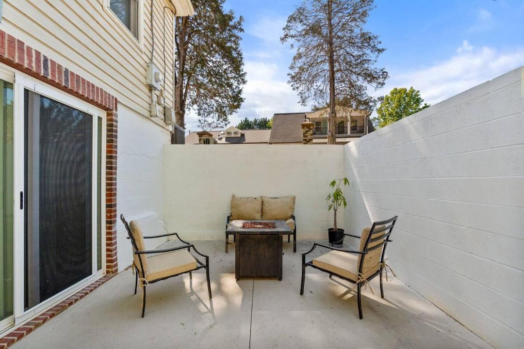 Photo of Patio Balcony in Lewisville