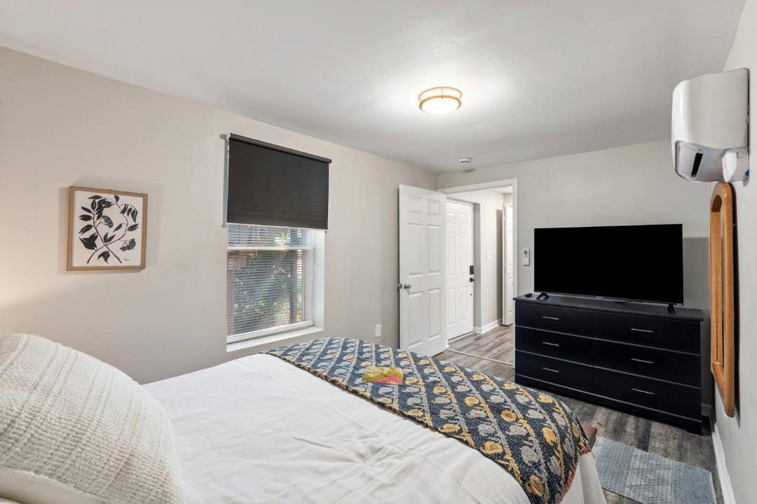Photo of Bedroom in Lewisville