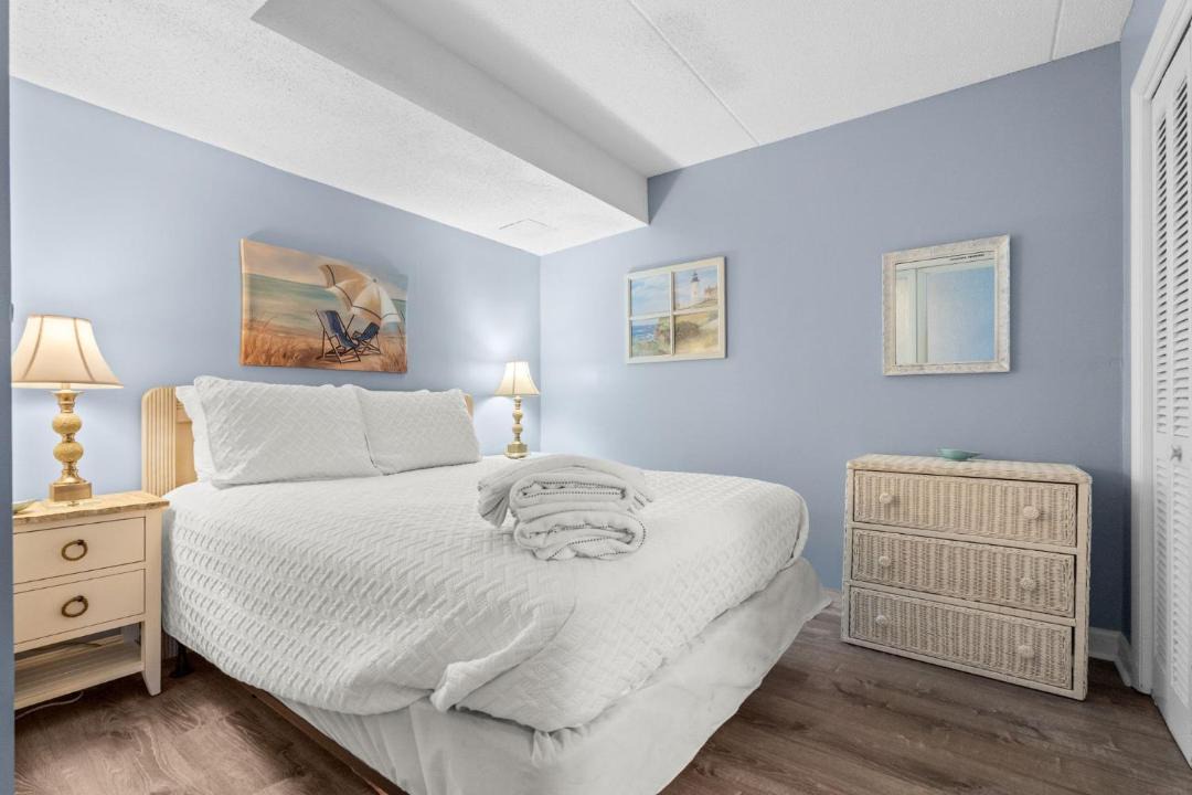 Photo of Bedroom in Carolina Beach