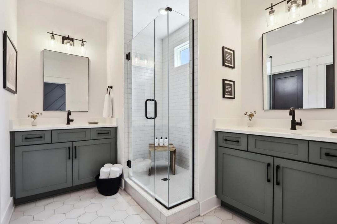 Photo of Bathroom in East Nashville