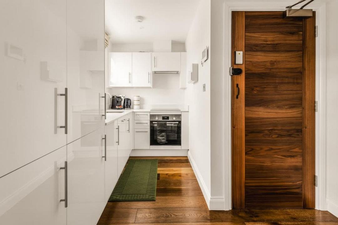 Photo of Kitchen in Royal Borough of Kensington and Chelsea
