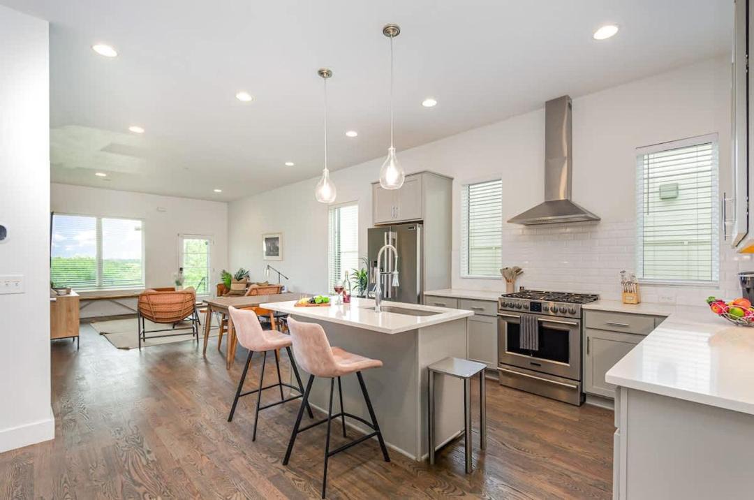 Photo of Kitchen in Talbot's Corner