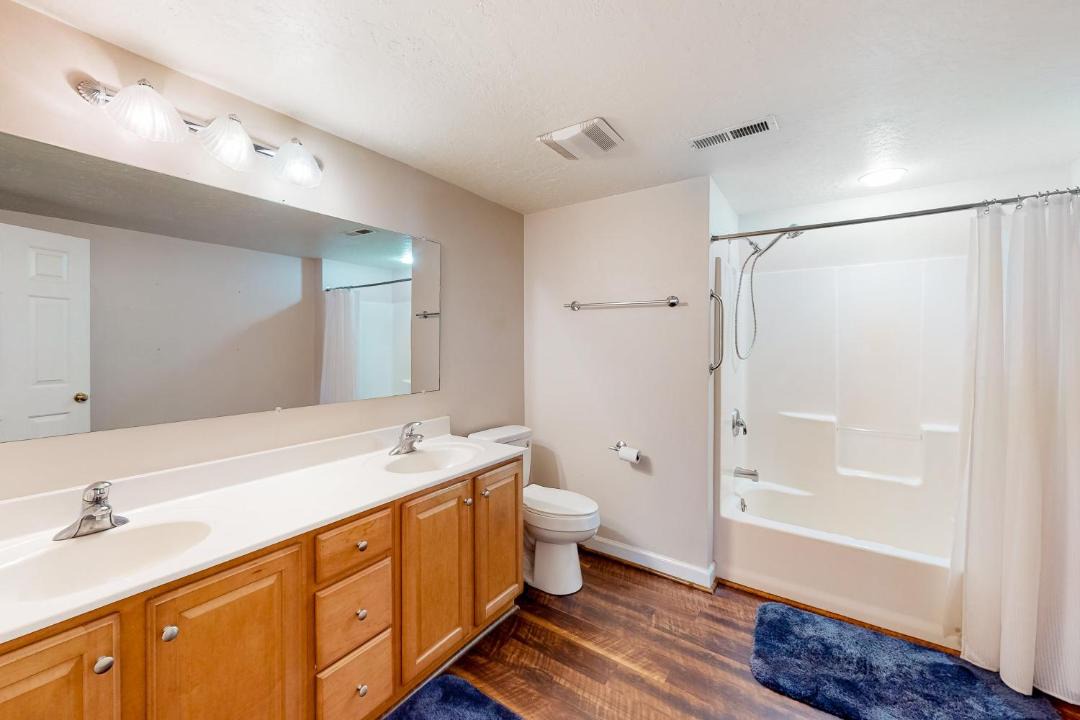 Photo of Bathroom in Westlake Corner