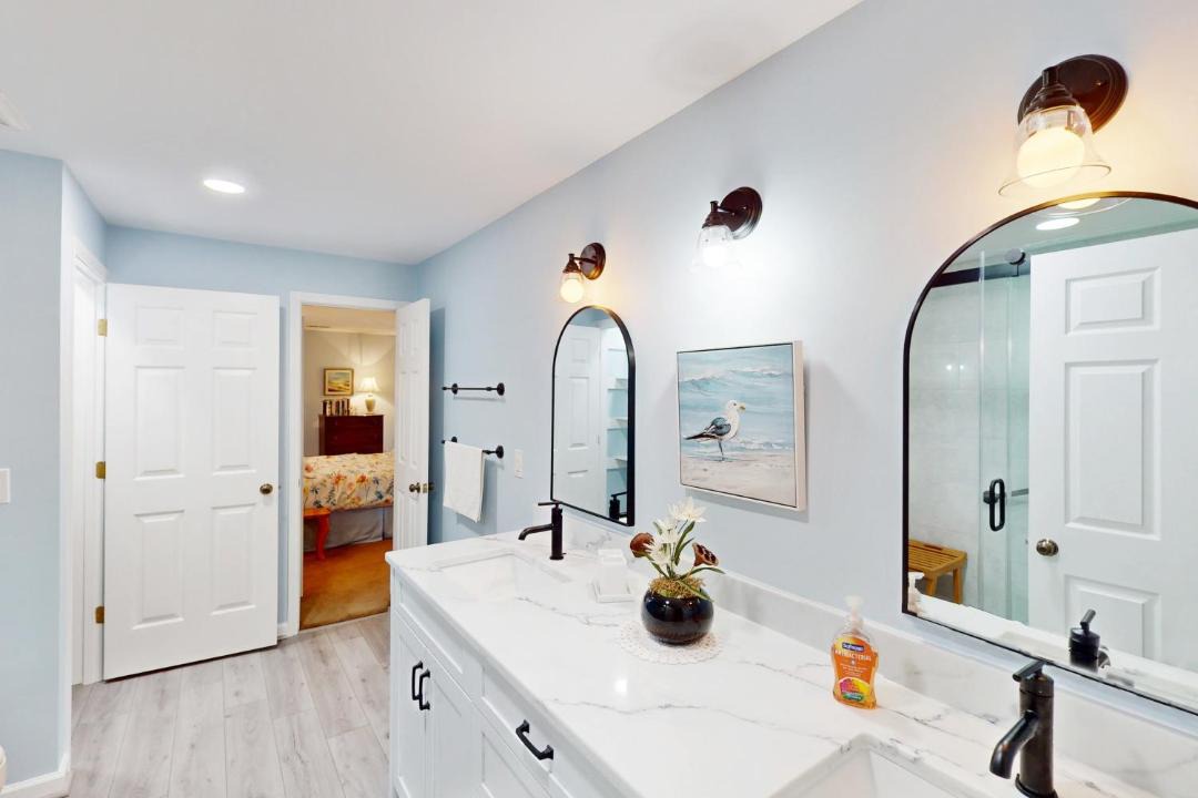 Photo of Bathroom in Westlake Corner