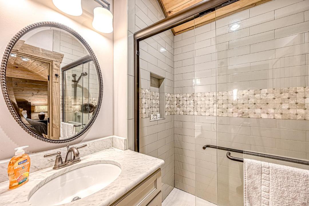 Photo of Bathroom in Moneta