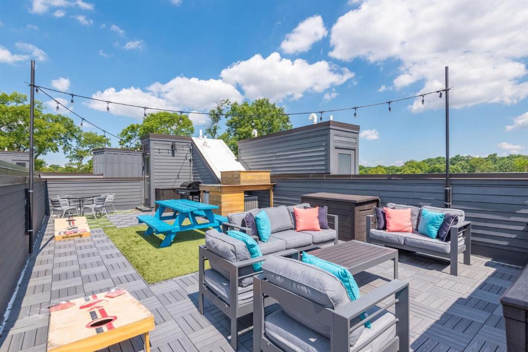 Photo of Patio Balcony in Historic Waverly