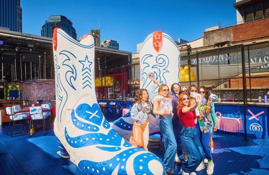 Photo of Others in Nashville
