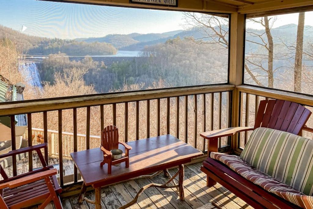 Photo of Patio Balcony in Cullowhee