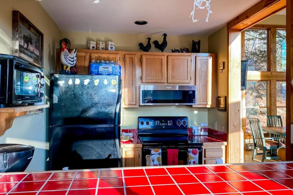 Photo of Kitchen in Cullowhee