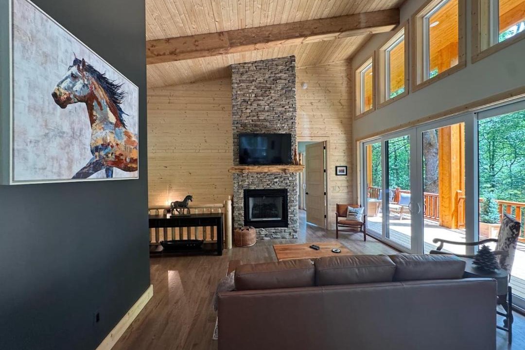 Photo of Livingroom in Piney Creek