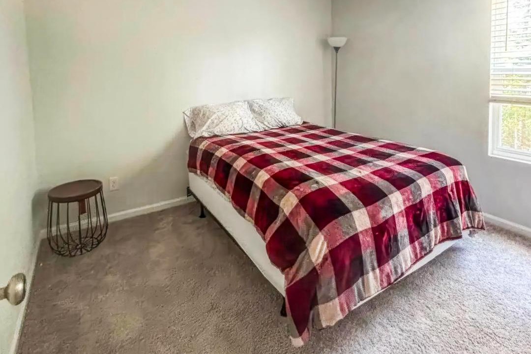 Photo of Bedroom in Pooler