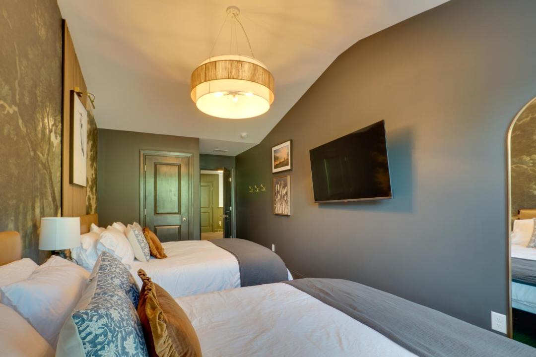 Photo of Bedroom in Greenwood