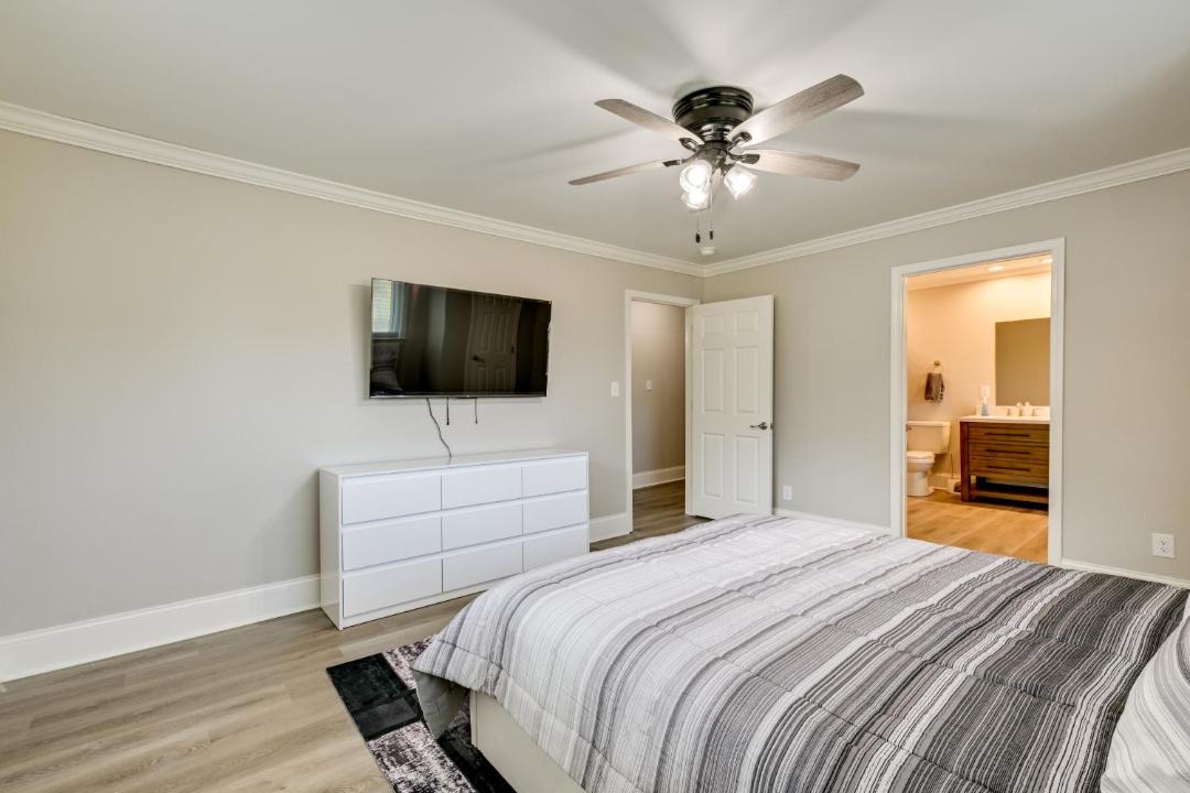 Photo of Bedroom in Mooresville