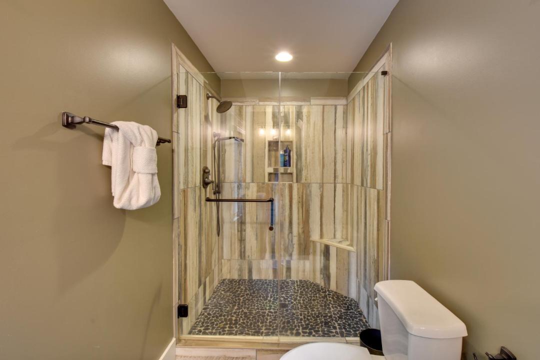 Photo of Bathroom in West Union