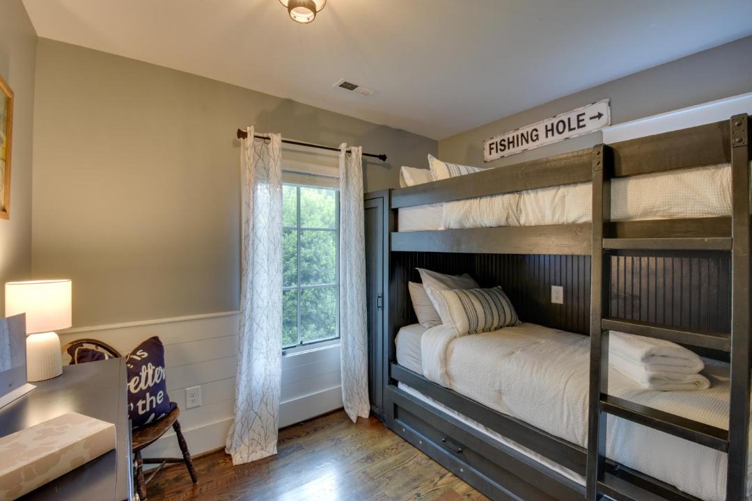 Photo of Bedroom in West Union