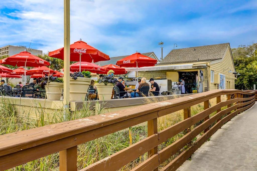 Photo of Others in Palmetto Dunes