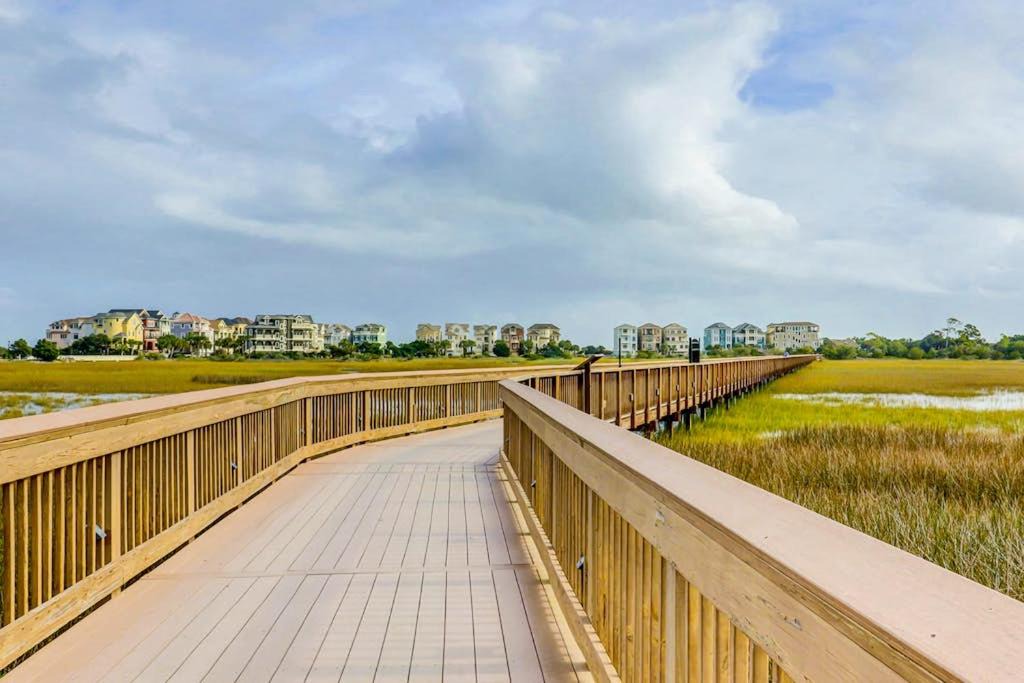 Photo of Others in Palmetto Dunes