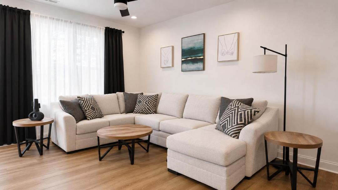 Photo of Livingroom in Northeast Raleigh