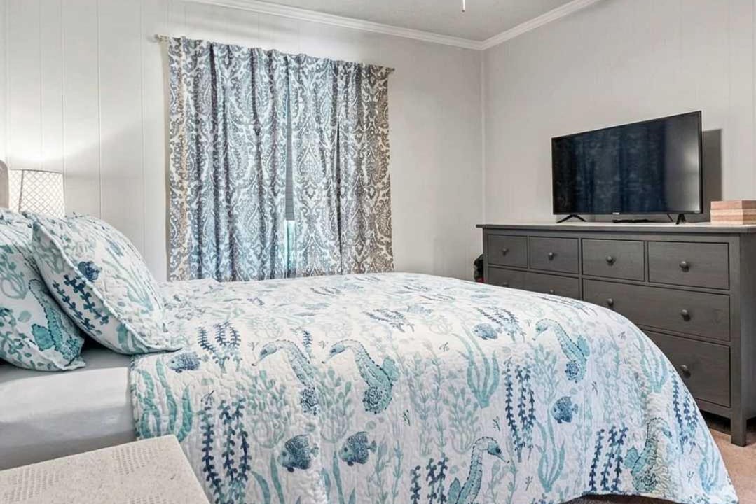 Photo of Bedroom in North Myrtle Beach