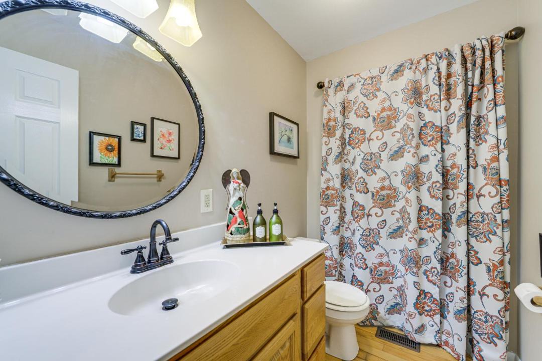 Photo of Bathroom in Cruso