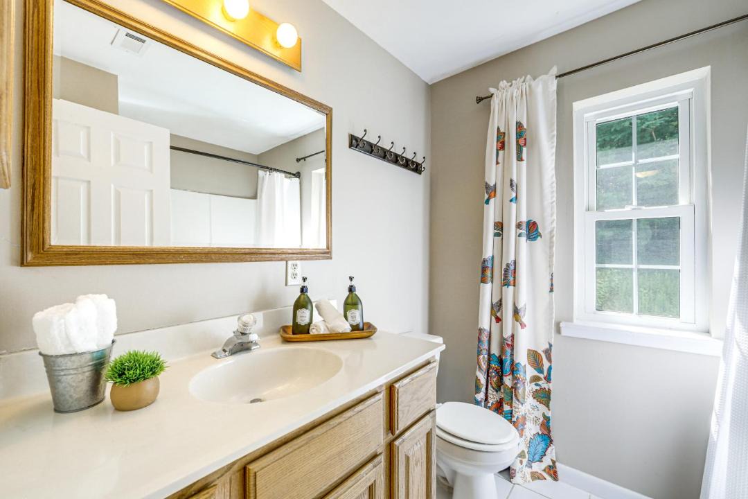 Photo of Bathroom in Cruso
