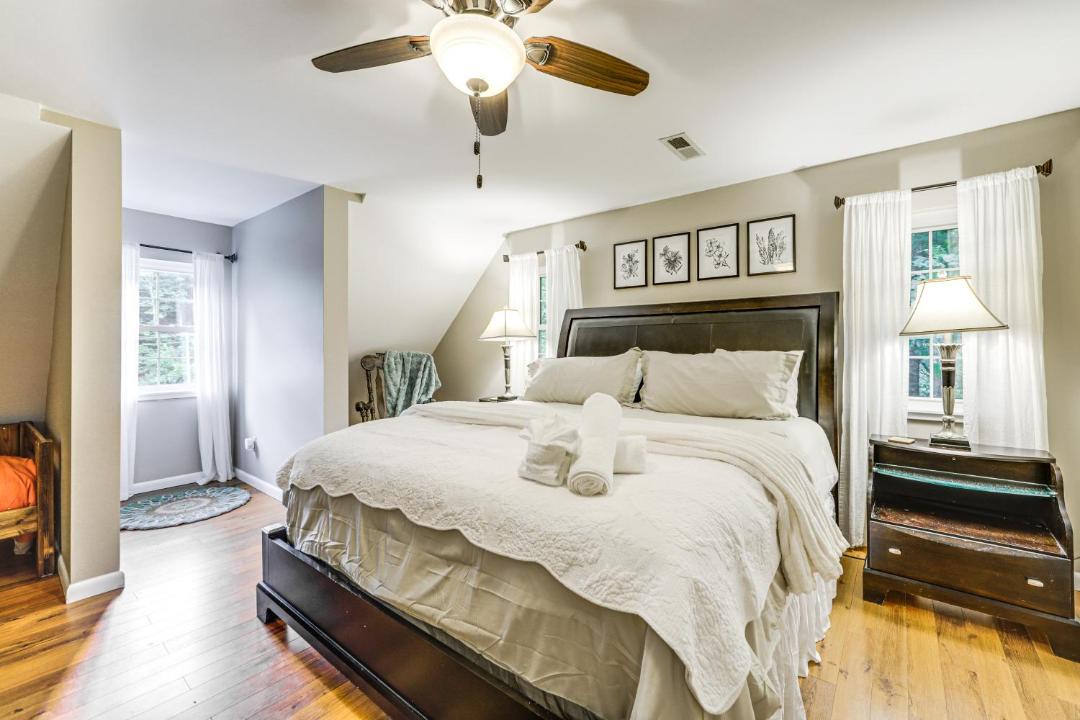 Photo of Bedroom in Cruso