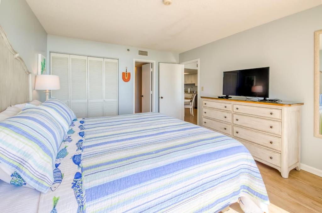 Photo of Bedroom in Litchfield by the Sea