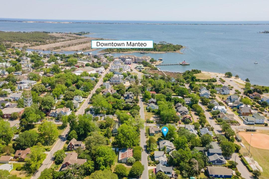 Photo of Others in Historic Downtown Manteo