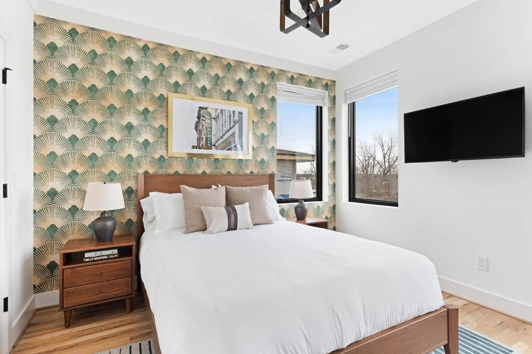 Photo of Bedroom in Eighth Avenue