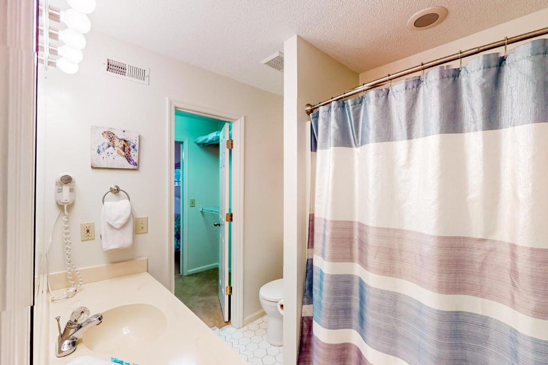Photo of Bathroom in Sea Trail