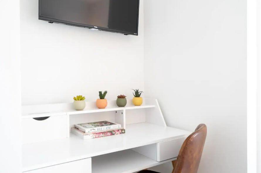 Photo of Livingroom in Melrose