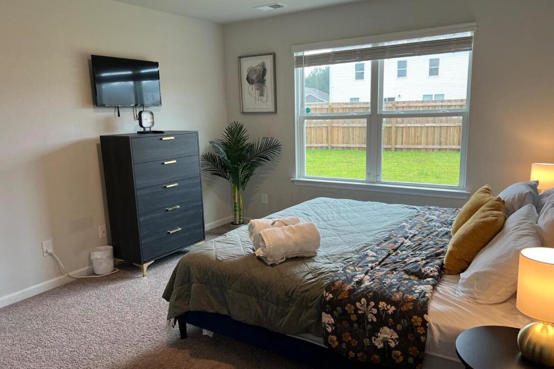 Photo of Bedroom in Leland