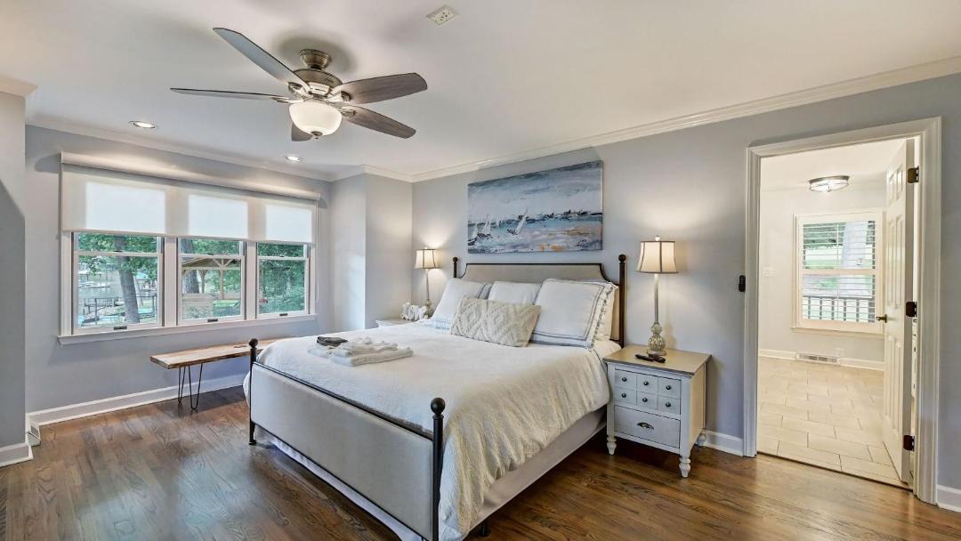 Photo of Bedroom in Lake Norman of Catawba
