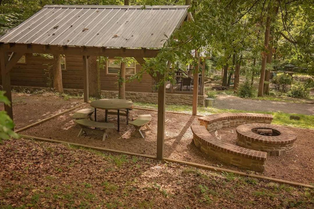 Photo of Others in Lookout Valley Neighborhood Association