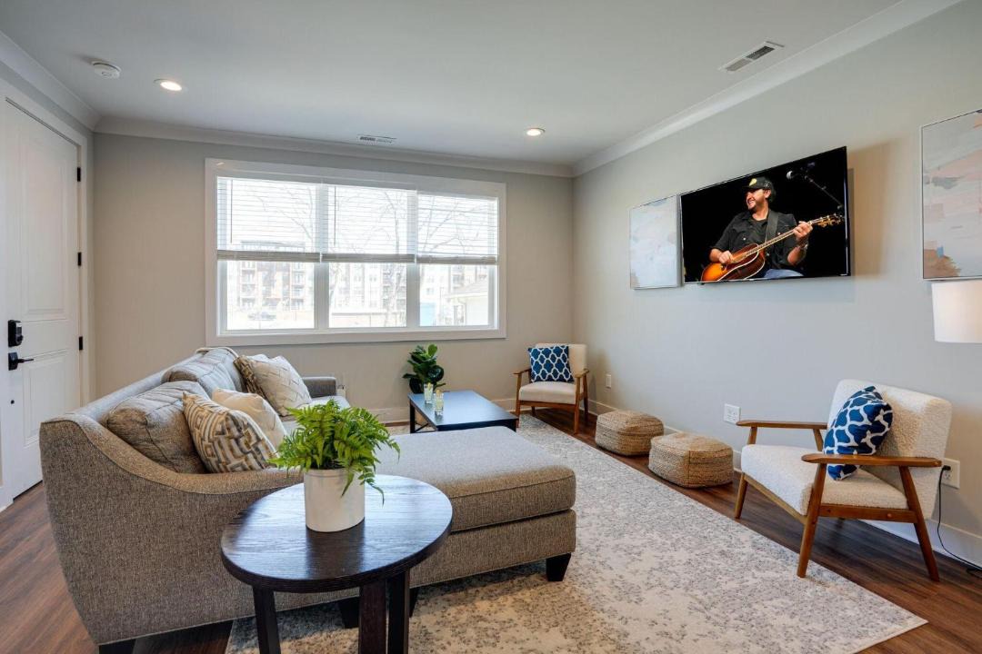 Photo of Livingroom in Melrose